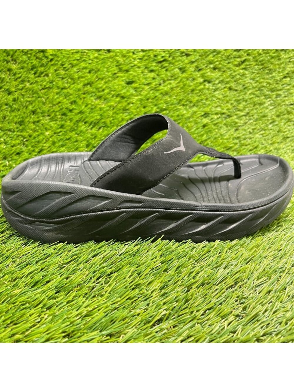 Hoka One One Ora Recovery Womens Size 8 Black Beach Outdoor Flip Flop Sandals